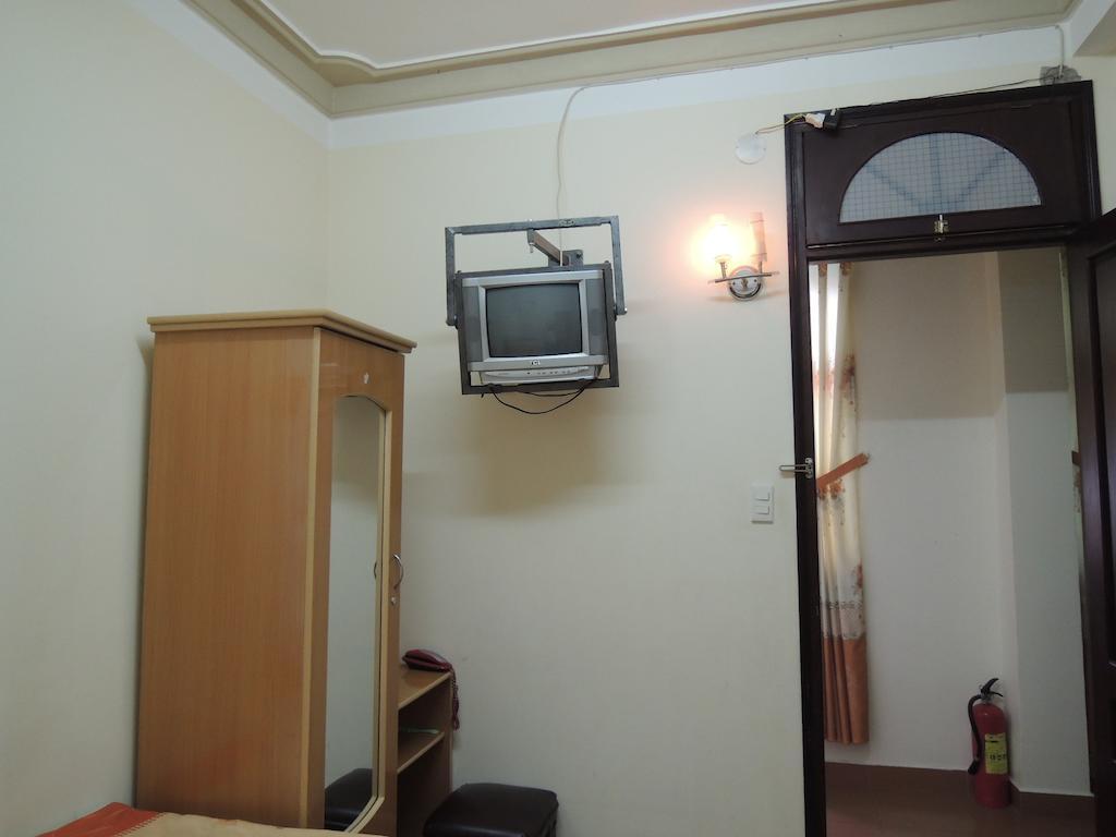 Hoang De Hotel Dalat Bagian luar foto