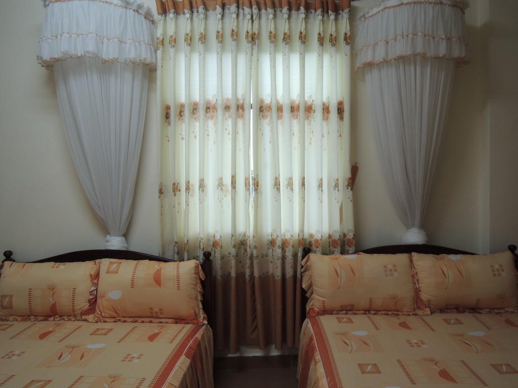 Hoang De Hotel Dalat Bagian luar foto