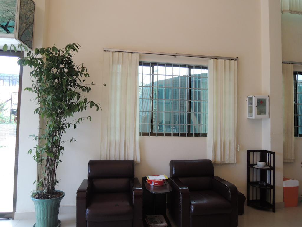 Hoang De Hotel Dalat Bagian luar foto